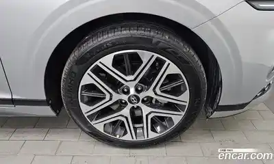 Hyundai Grandeur 2023 2.5 Автомат в Москве № 44237, миниатюра 9