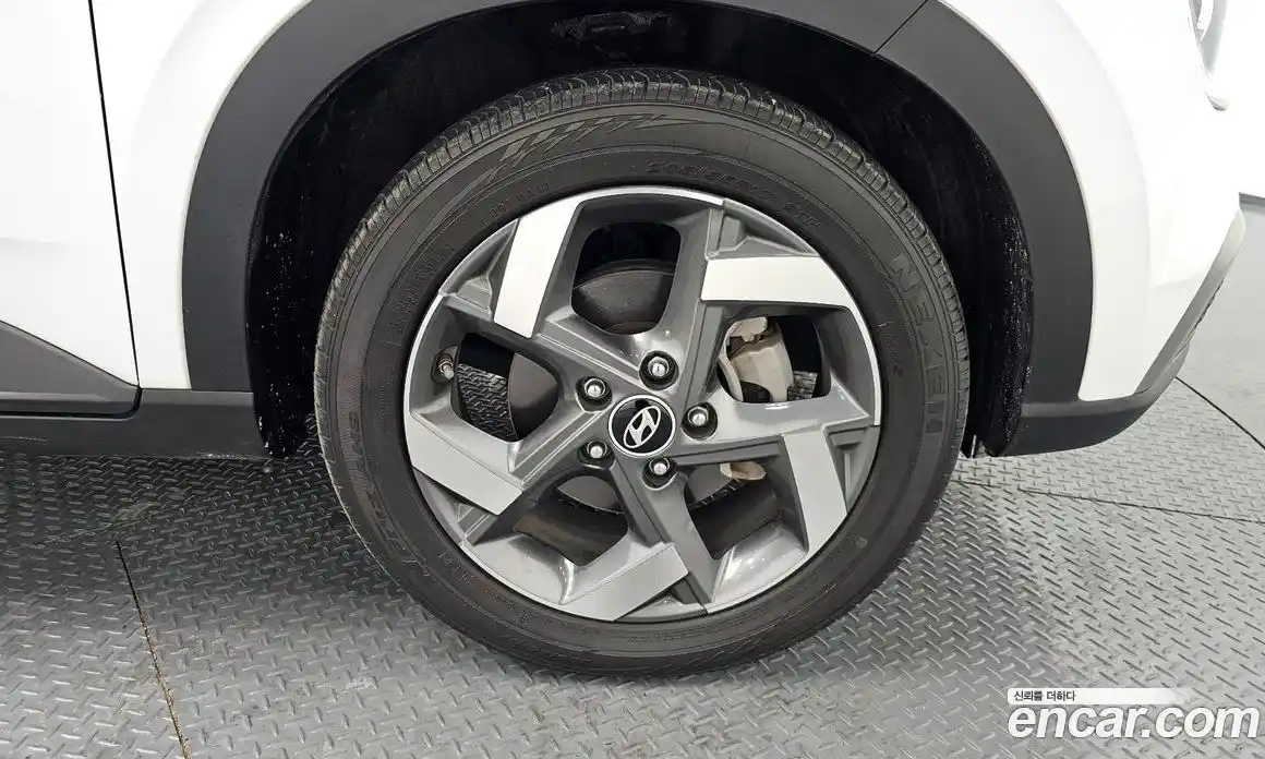 Hyundai Venue 2022 1.6 Автомат в Москве № 44972, фото 19