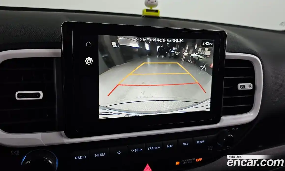 Hyundai Venue 2022 1.6 Автомат в Москве № 44972, фото 10