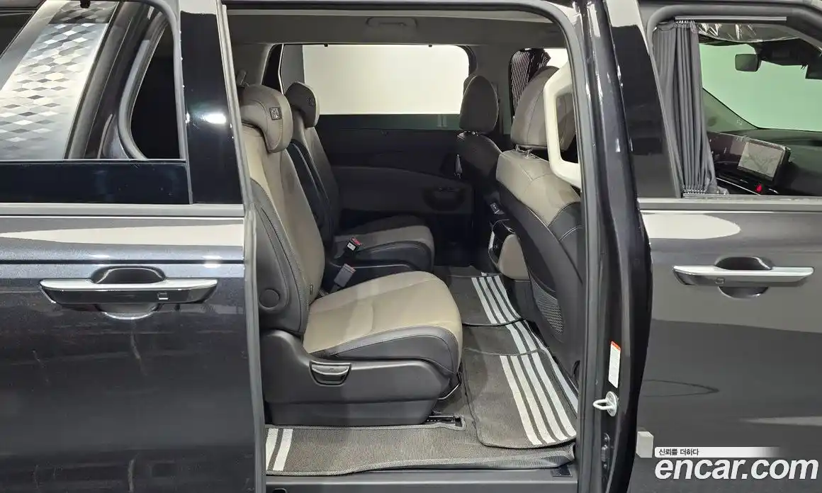 Kia Canival 2025 2.2 Автомат в Москве № 51263, фото 15