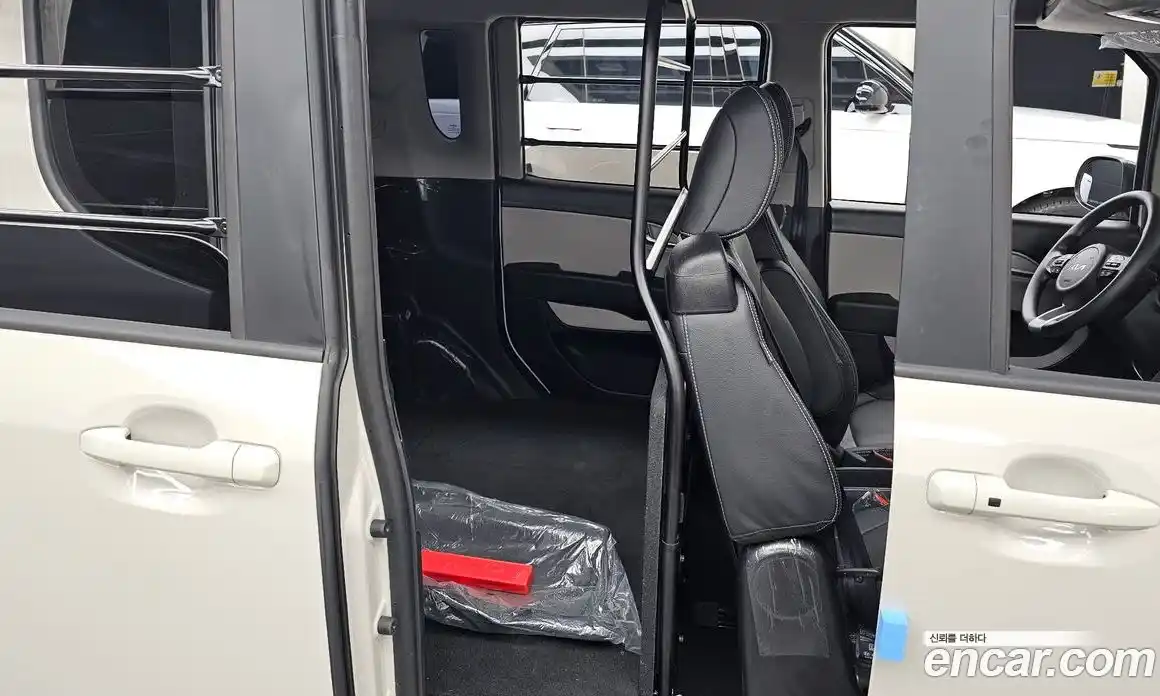 Kia Ray 2024 1.0 Автомат в Москве № 53375, фото 18