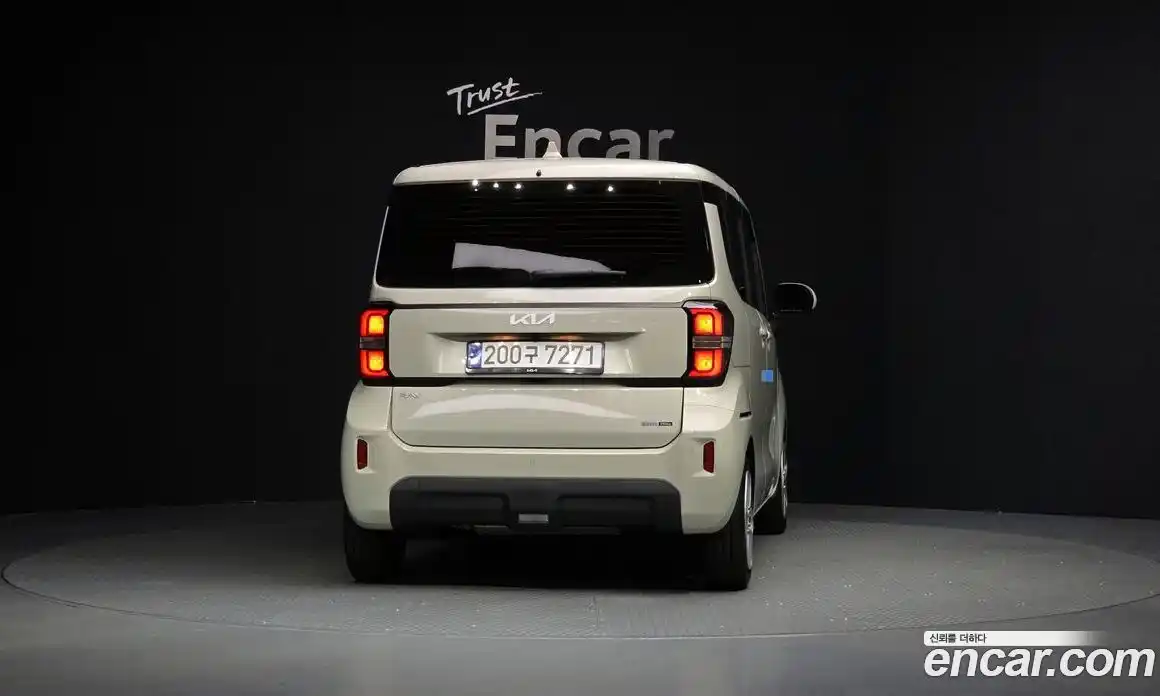 Kia Ray 2024 1.0 Автомат в Москве № 53375, фото 8