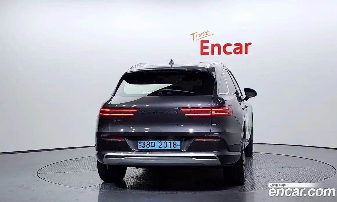 Genesis GV70 2022 0.1 Автомат в Москве № 56362, фото 10