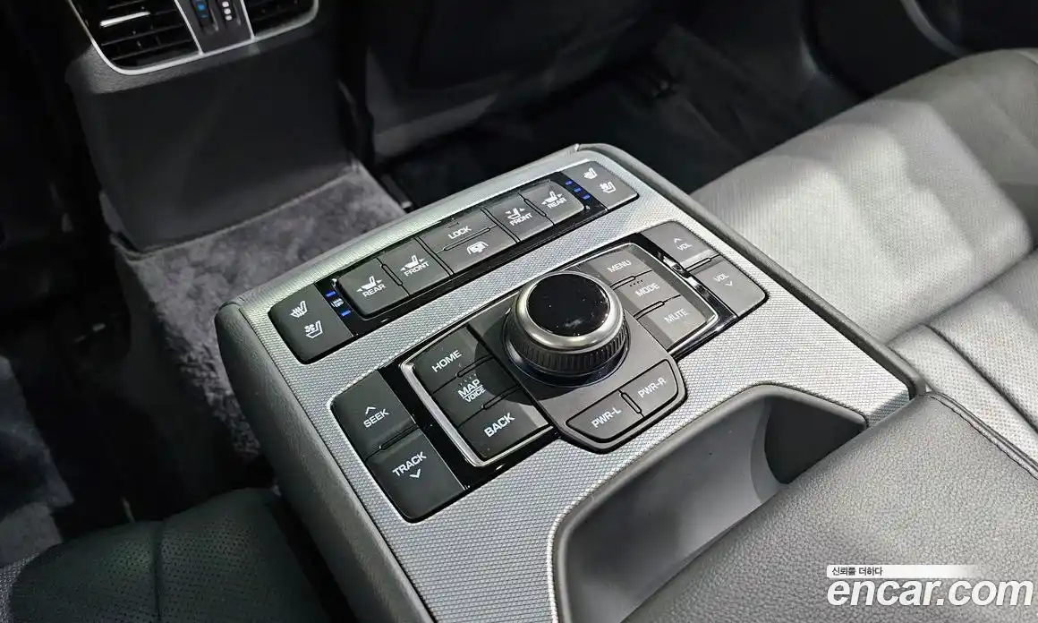 Genesis G80 2019 3.3 Автомат в Москве № 56737, фото 14