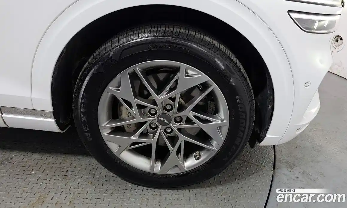 Genesis GV70 2023 2.5 Автомат в Москве № 57384, фото 18