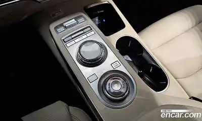 Genesis GV70 2023 2.5 Автомат в Москве № 57384, миниатюра 3