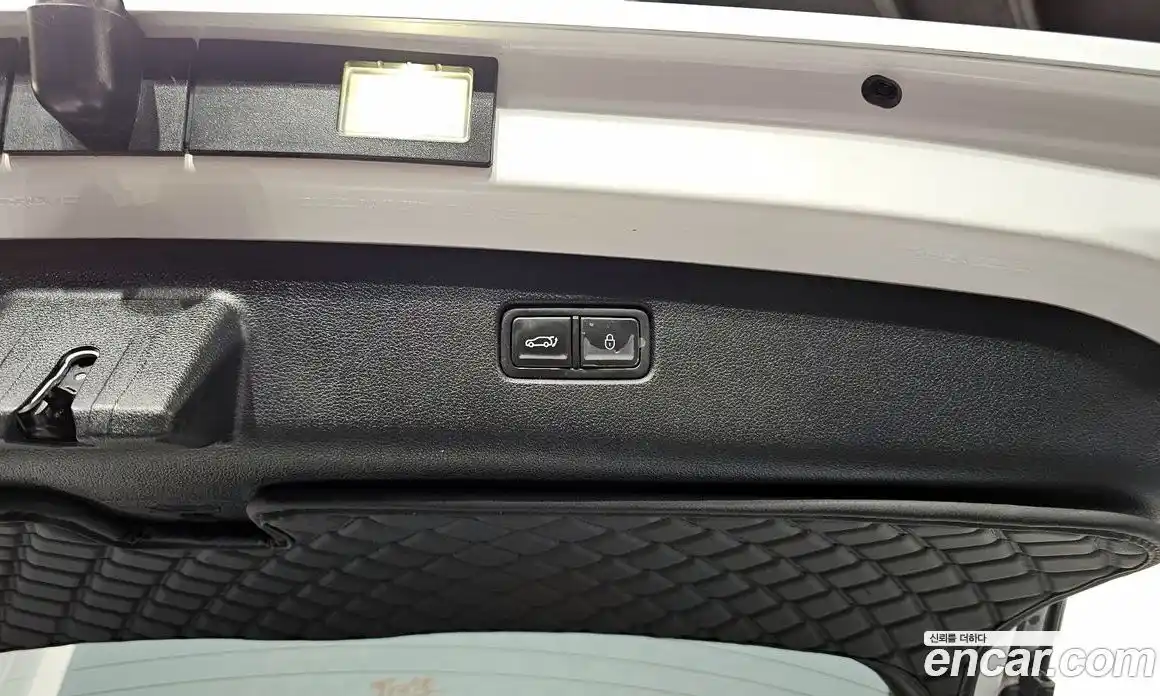 Genesis GV70 2023 2.5 Автомат в Москве № 57384, фото 10