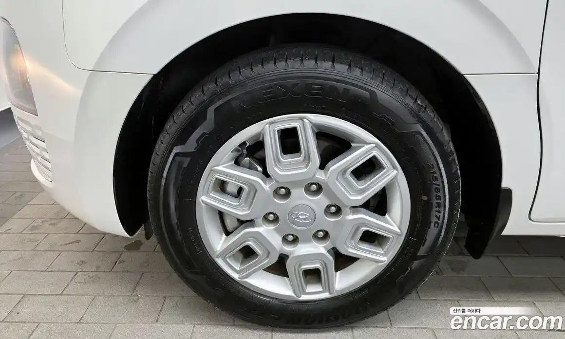 Hyundai Staria 2023 2.2 Автомат в Москве № 6292, фото 20