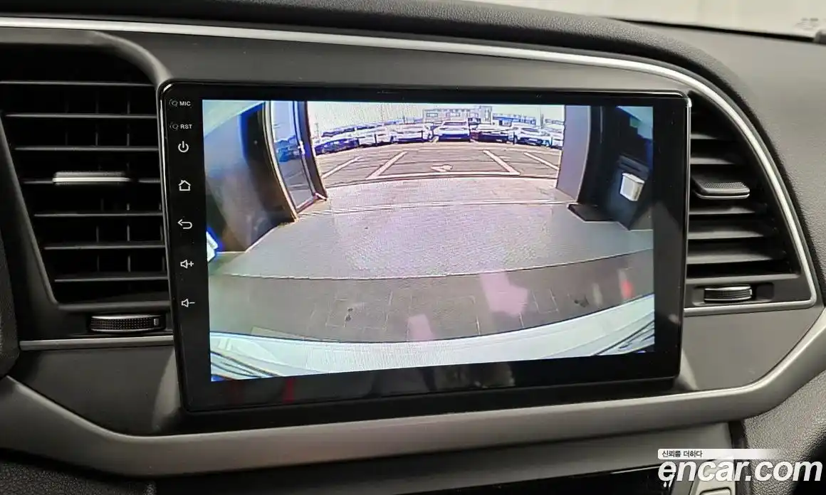 Hyundai Avante 2017 1.6 Механическая в Москве № 8053, фото 14