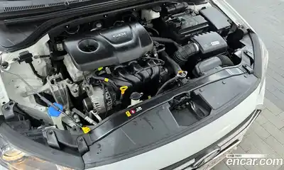 Hyundai Avante 2017 1.6 Механическая в Москве № 8053, миниатюра 2