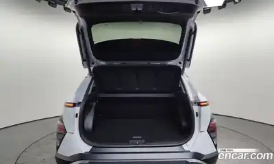 Hyundai Kona 2024 1.6 Автомат в Москве № 87295, миниатюра 7