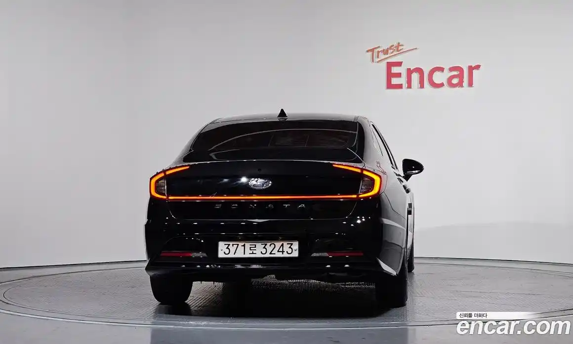 Hyundai Sonata 2022 2.0 Автомат в Москве № 8821, фото 20