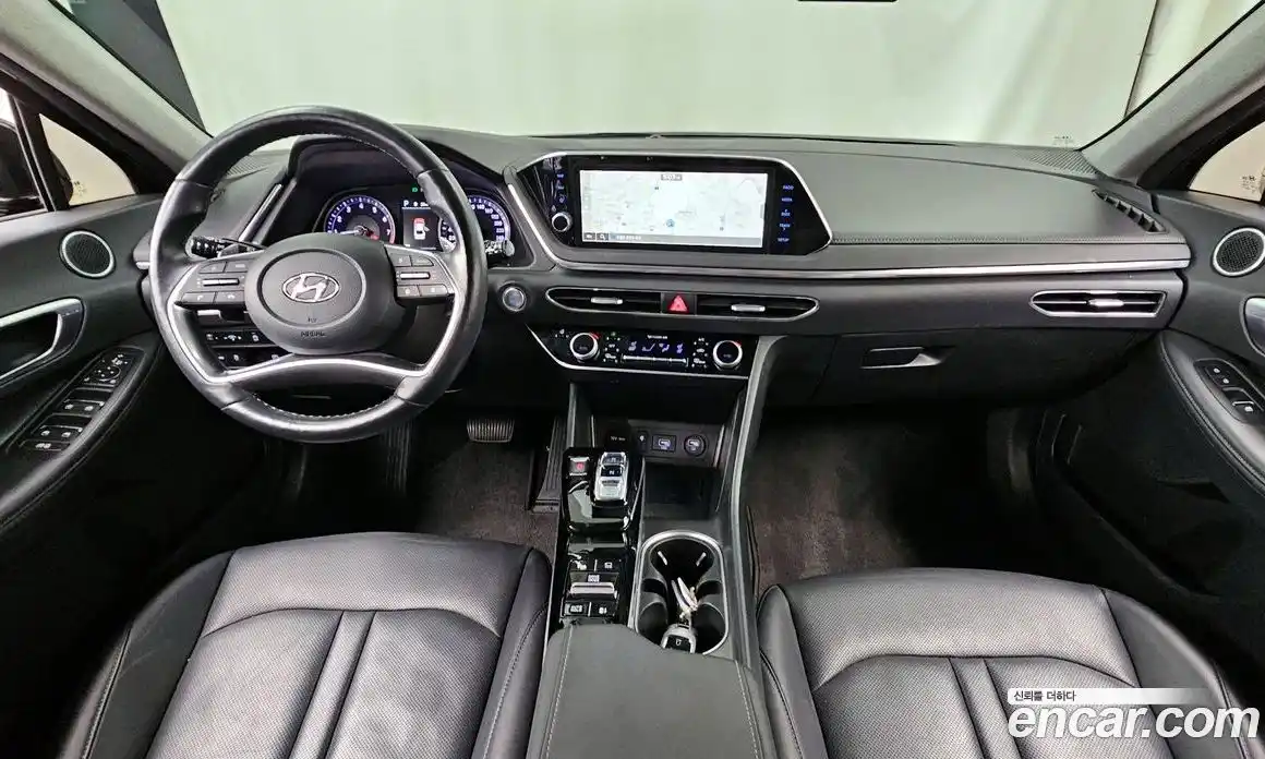 Hyundai Sonata 2022 2.0 Автомат в Москве № 8821, фото 3