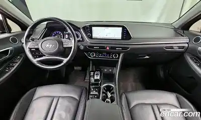 Hyundai Sonata 2022 2.0 Автомат в Москве № 8821, миниатюра 3