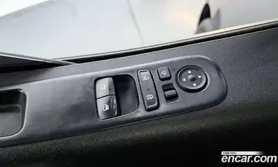 Hyundai Staria, 2023