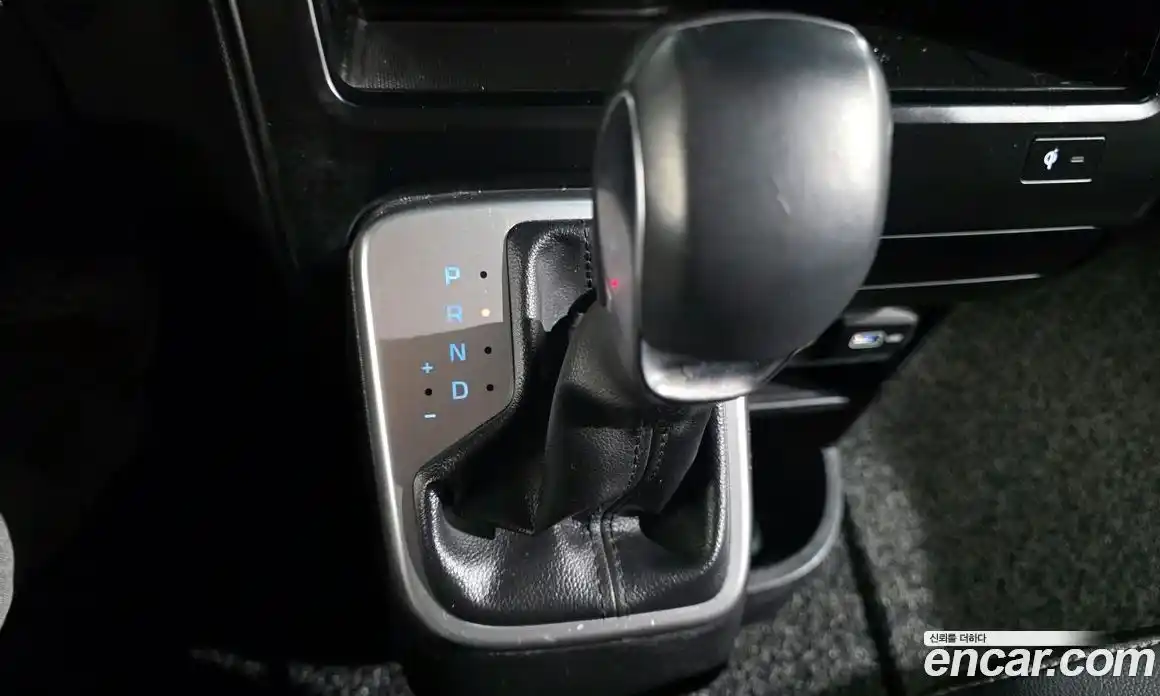 Hyundai Staria 2023 2.2 Автомат в Москве № 88683, фото 14