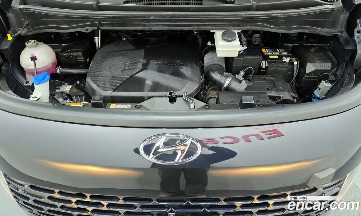 Hyundai Staria 2023 2.2 Автомат в Москве № 88683, фото 7