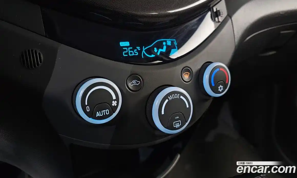 Chevrolet Matiz 2010 1.0 Автомат в Москве № 102079, фото 13