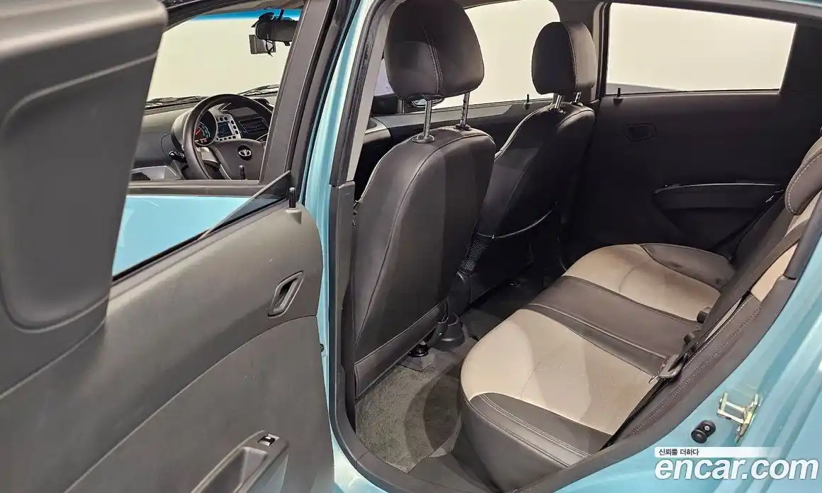 Chevrolet Matiz 2010 1.0 Автомат в Москве № 102079, фото 19