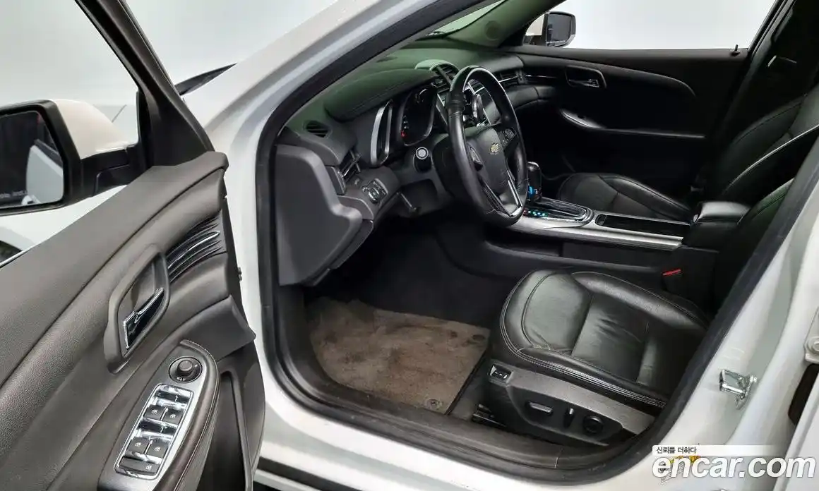 Chevrolet Malibu 2015 2.0 Автомат в Москве № 105651, фото 12