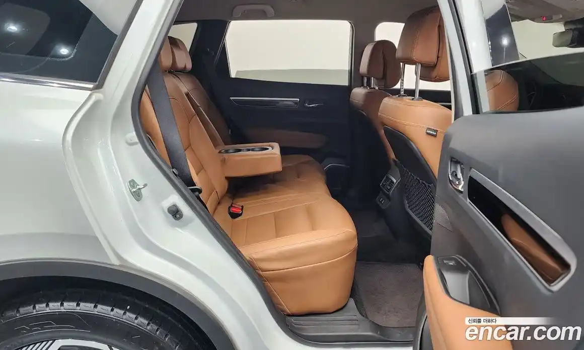 Renault QM6 2024 2.0 Автомат в Москве № 106458, фото 13