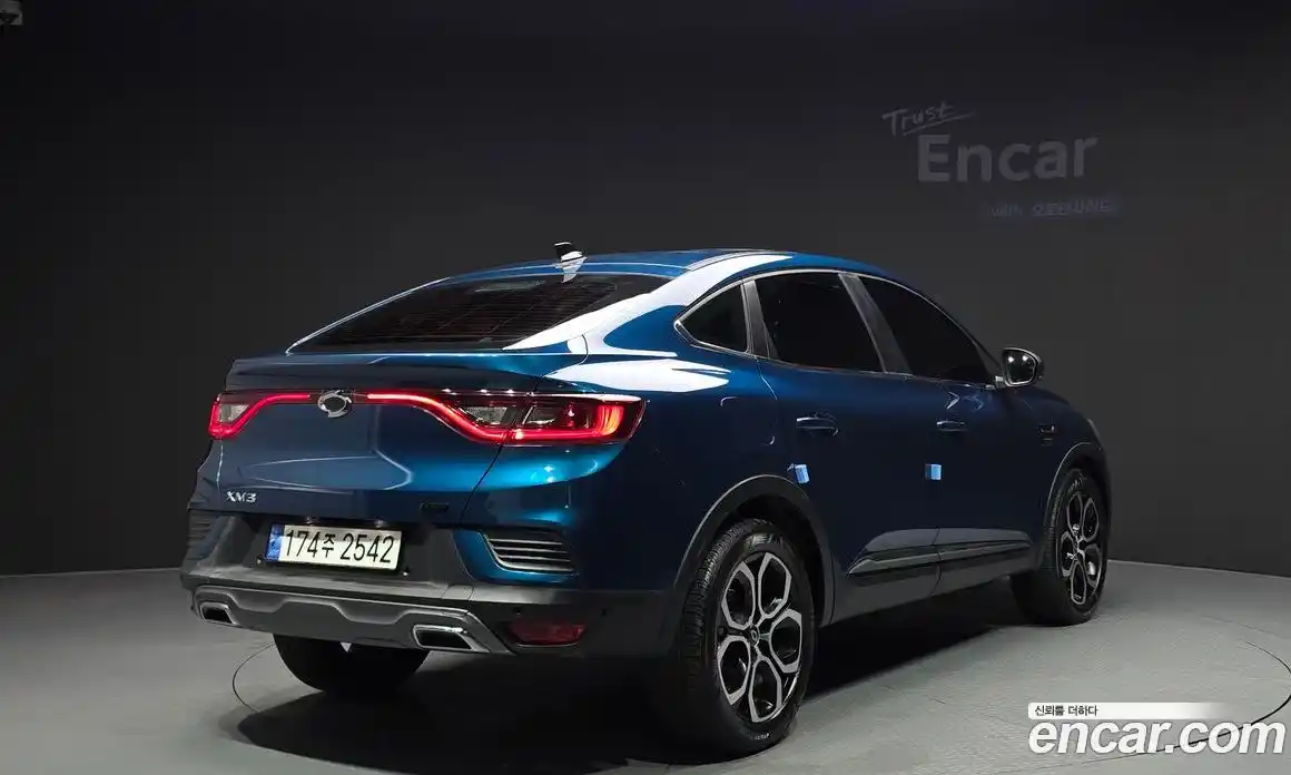 Renault XM3 2023 1.6 Автомат в Москве № 106536, фото 1