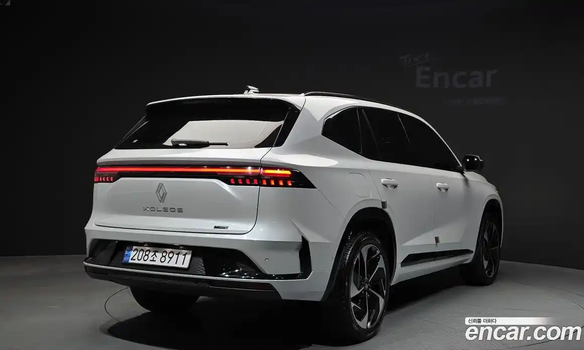 Renault Grand Koleos 2025 1.5 Автомат в Москве № 106540, фото 11