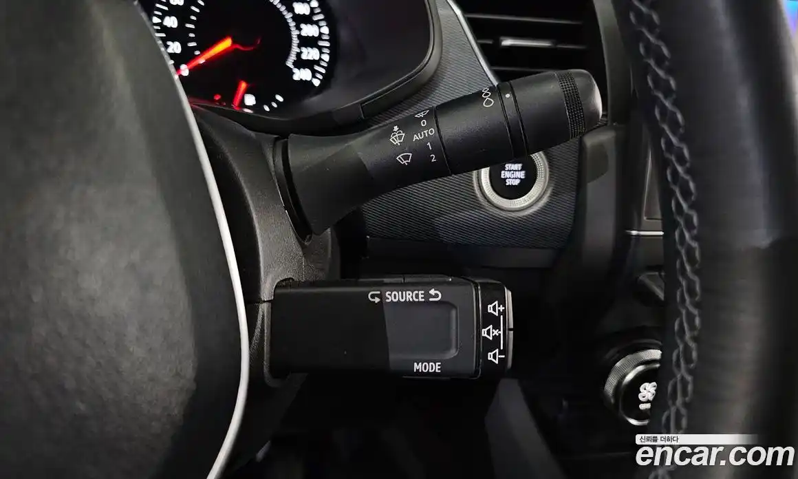 Renault XM3 2022 1.6 Автомат в Москве № 106913, фото 17