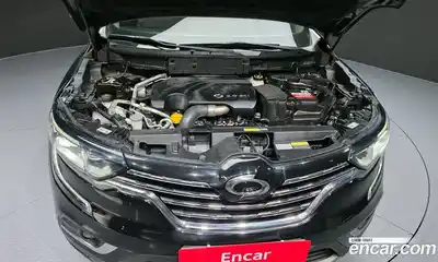 Renault QM6 2017 2.0 Автомат в Москве № 106933, миниатюра 2