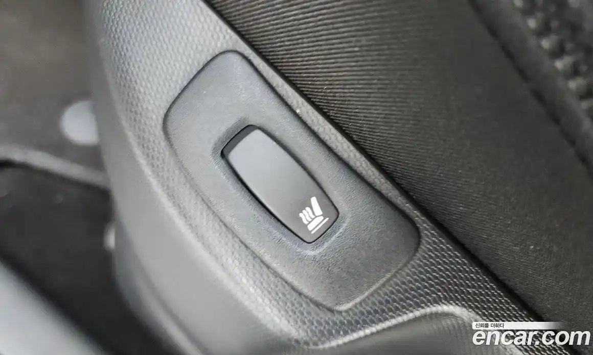 Renault QM3 2014 1.5 Автомат в Москве № 107359, фото 13