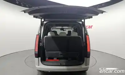 Hyundai Staria, 2025