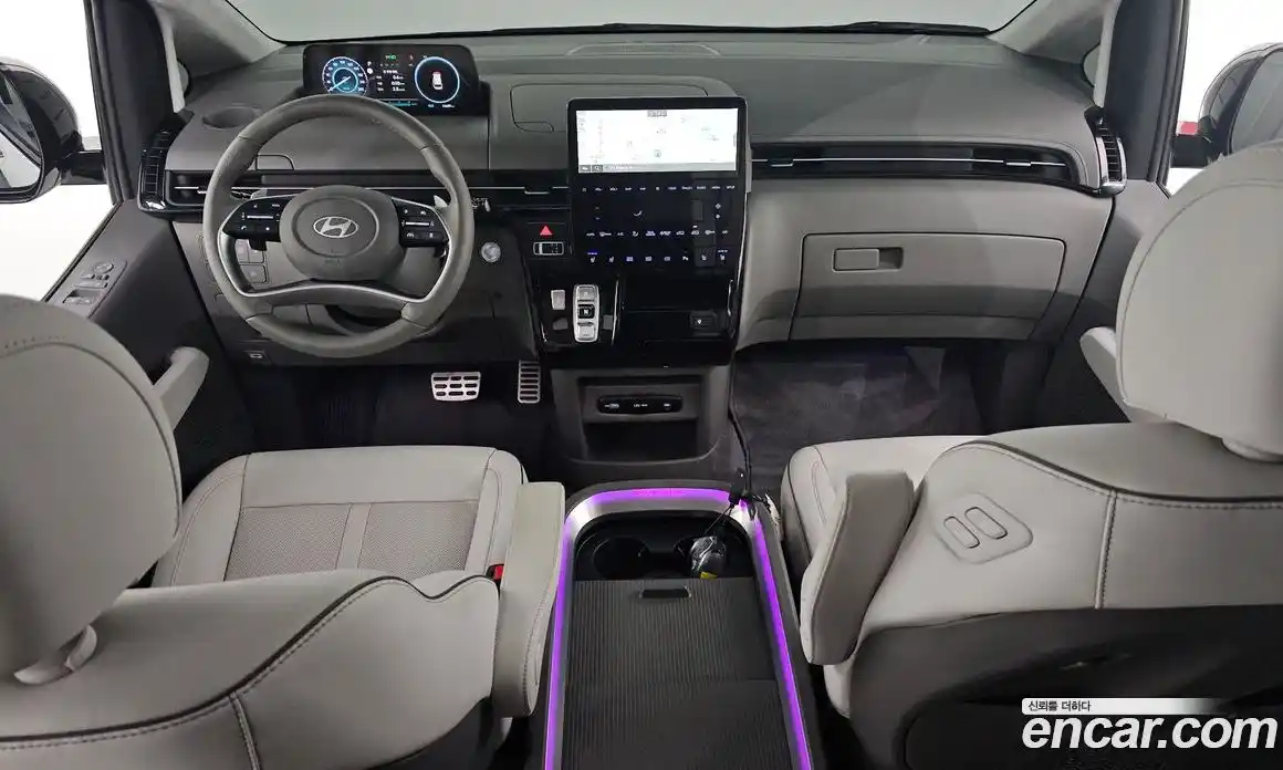 Hyundai Staria 2025 1.6 Автомат в Москве № 107611, фото 15