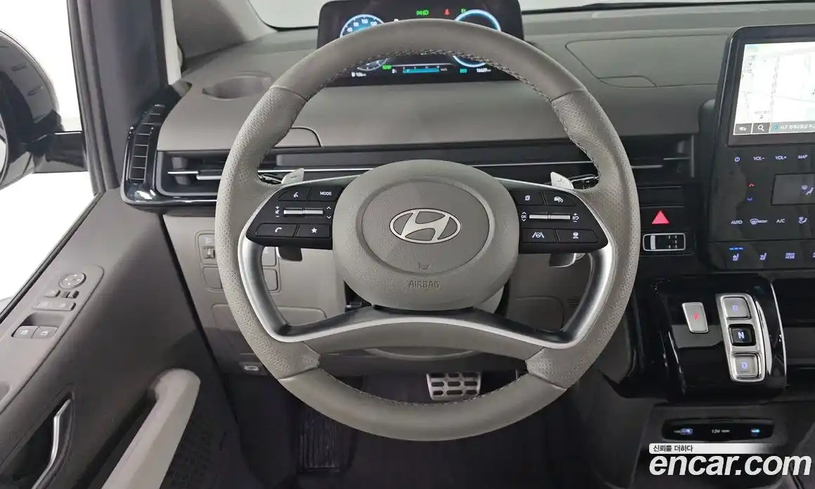 Hyundai Staria 2025 1.6 Автомат в Москве № 107611, фото 16