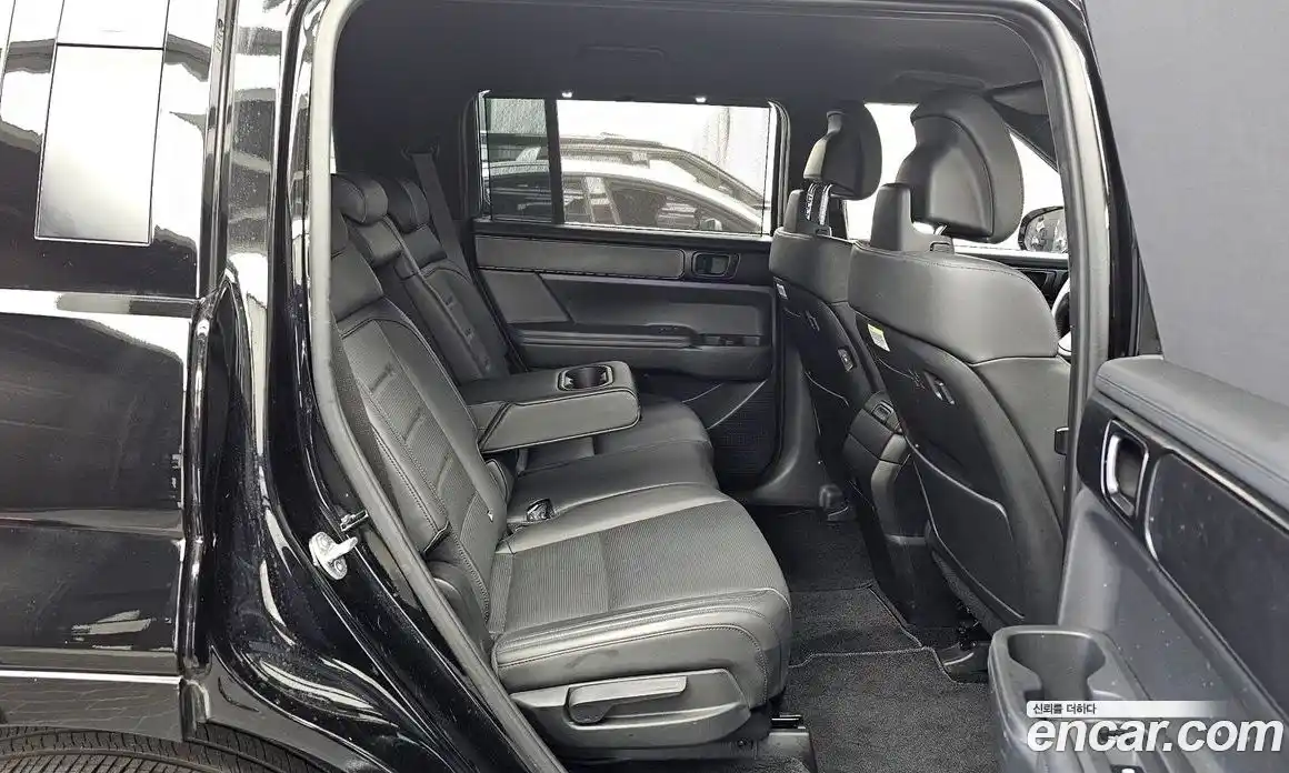 Hyundai Santa Fe 2024 2.5 Автомат в Москве № 109853, фото 12