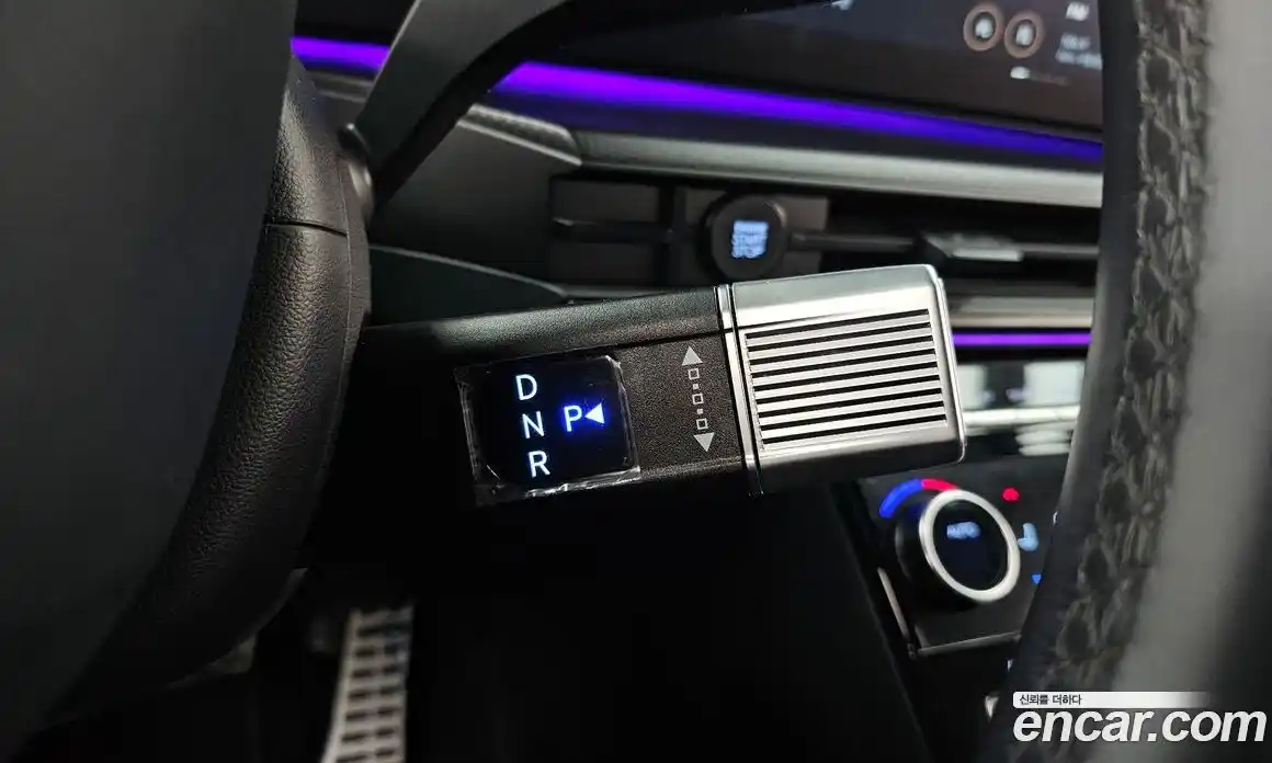 Hyundai Santa Fe 2024 2.5 Автомат в Москве № 109853, фото 18