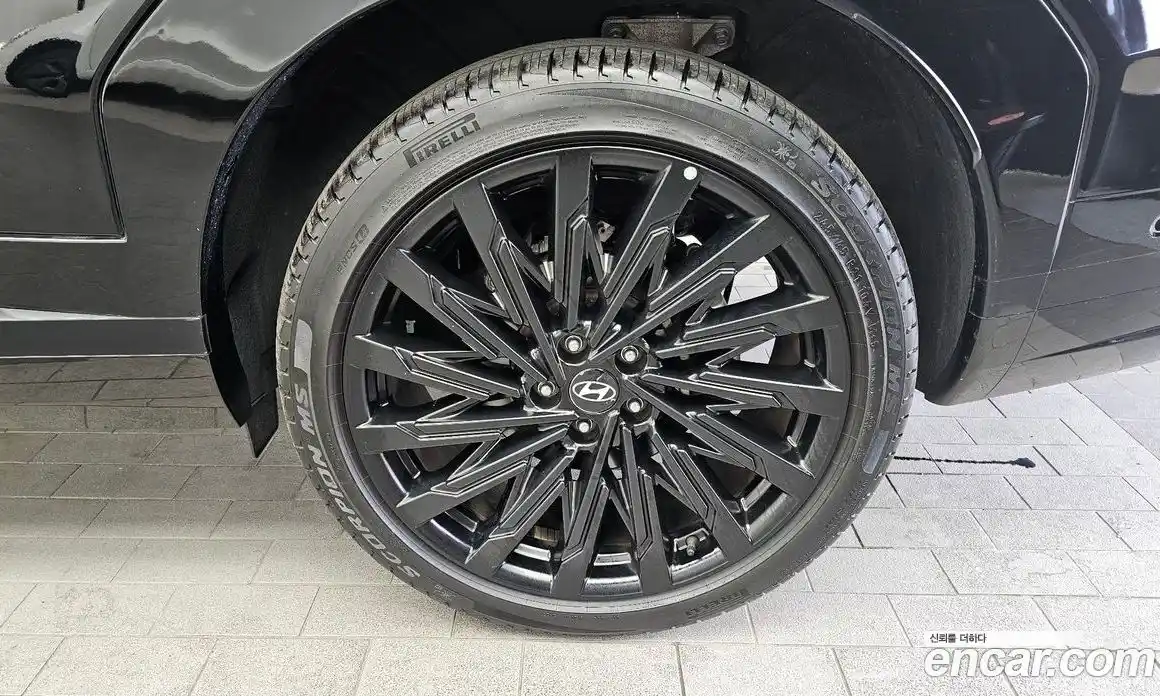 Hyundai Santa Fe 2024 2.5 Автомат в Москве № 109853, фото 20