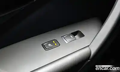 Hyundai Grandeur 2016 3.0 Автомат в Москве № 111158, миниатюра 11