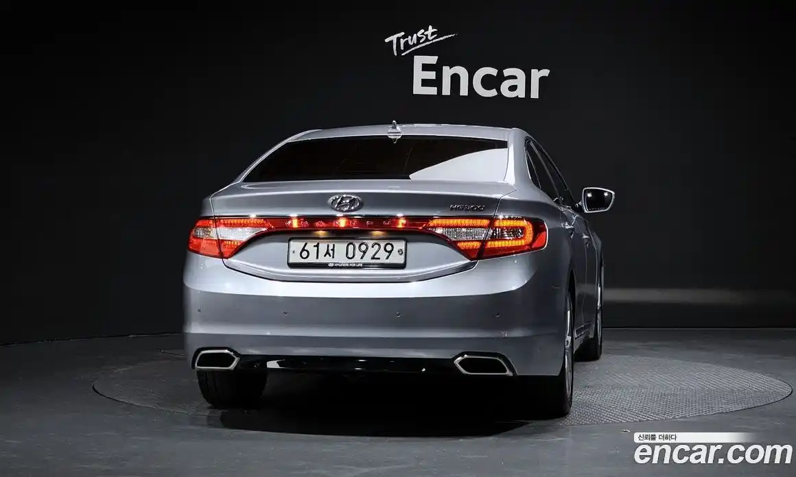 Hyundai Grandeur 2016 3.0 Автомат в Москве № 111158, фото 12