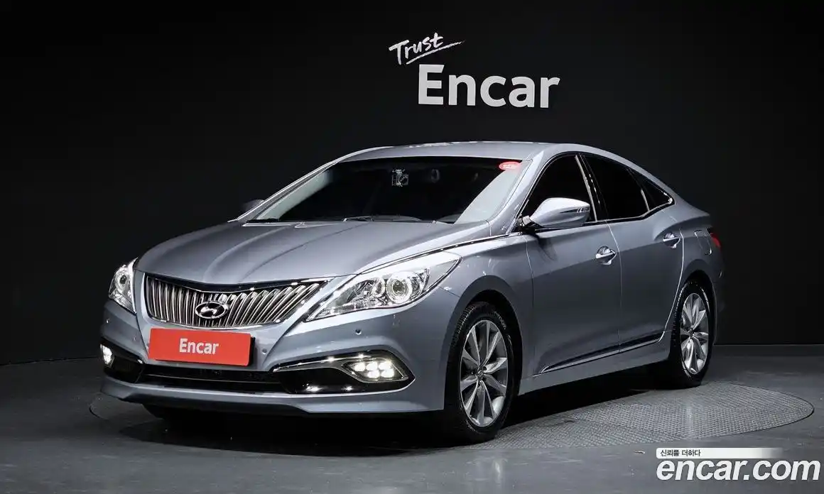 Hyundai Grandeur 2016 3.0 Автомат в Москве № 111158, фото 19