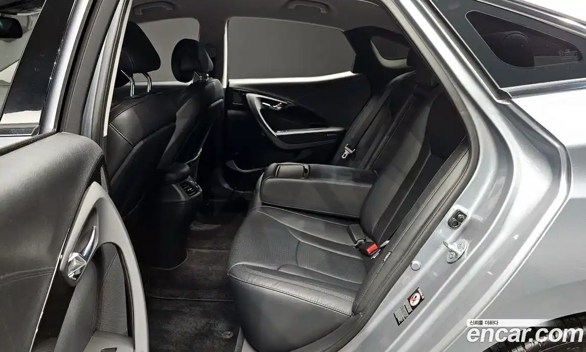 Hyundai Grandeur 2016 3.0 Автомат в Москве № 111158, фото 20