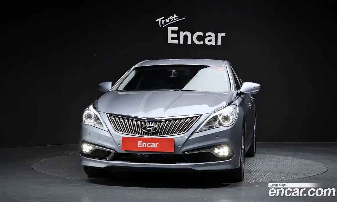 Hyundai Grandeur 2016 3.0 Автомат в Москве № 111158, фото 9