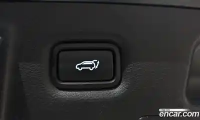 Hyundai Santa Fe 2023 1.6 Автомат в Москве № 111221, миниатюра 8