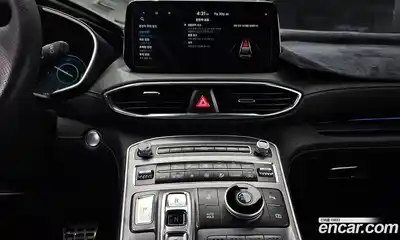 Hyundai Santa Fe 2023 1.6 Автомат в Москве № 111221, миниатюра 9