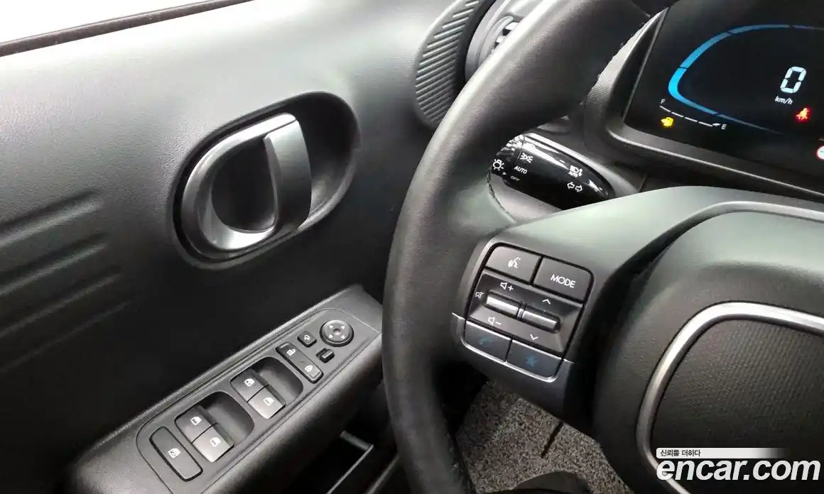 Hyundai Casper 2024 1.0 Автомат в Москве № 113070, фото 17