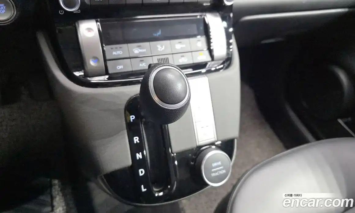 Hyundai Casper 2024 1.0 Автомат в Москве № 113070, фото 4