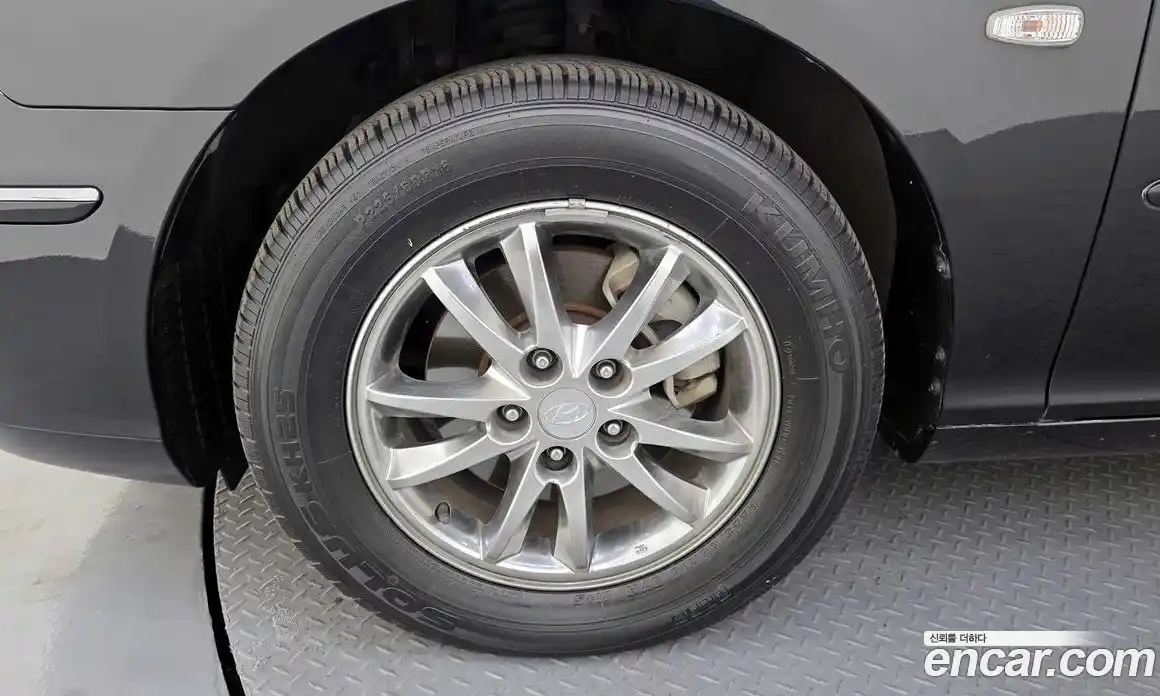 Hyundai Grandeur 2009 2.7 Автомат в Москве № 115007, фото 14