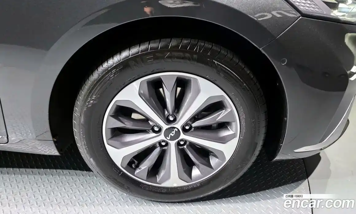 Kia K8 2024 1.6 Автомат в Москве № 115530, фото 16