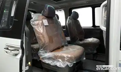 Hyundai Staria, 2025