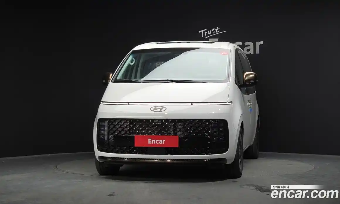 Hyundai Staria 2025 2.2 Автомат в Москве № 119219, фото 3