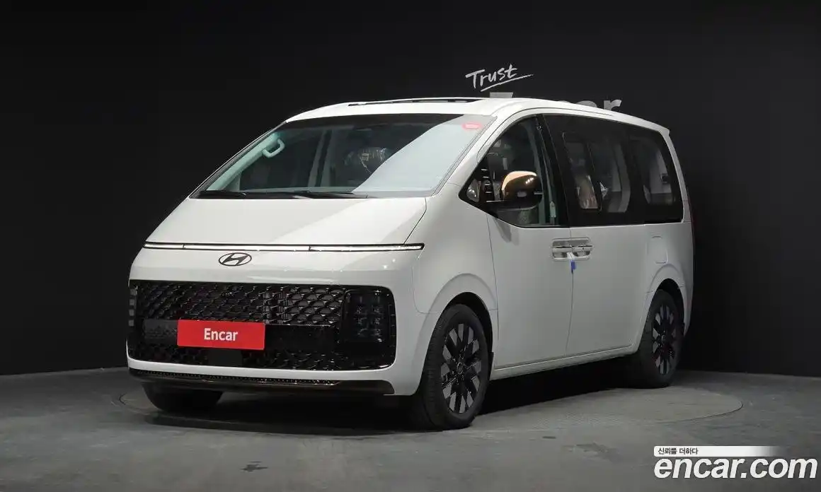 Hyundai Staria 2025 2.2 Автомат в Москве № 119219, фото 4